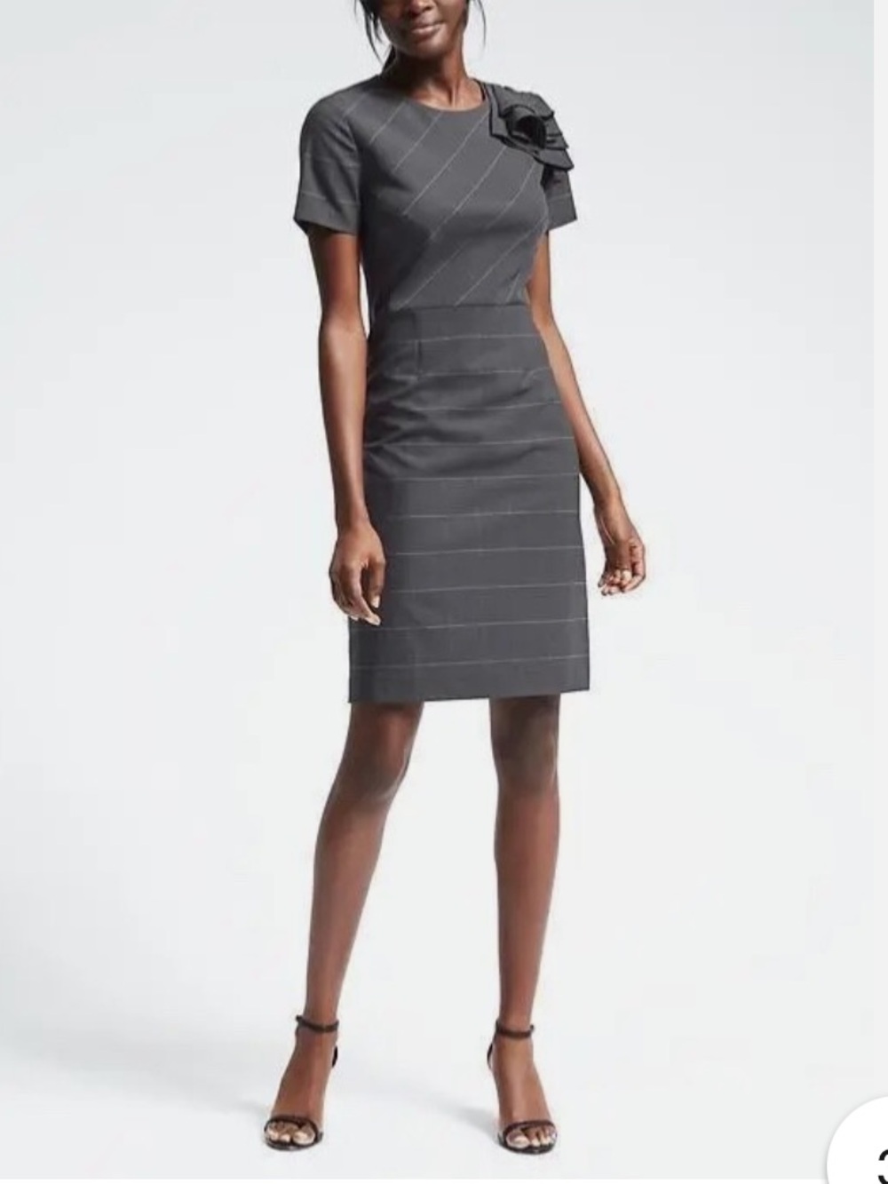 NWT Banana Republic Women's Wool Blend Ruffle Shoulder Sheath Dress Sz 10P